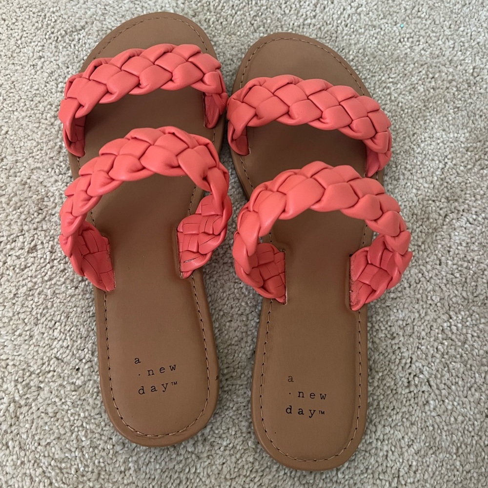 NWOT a new day braided sandals